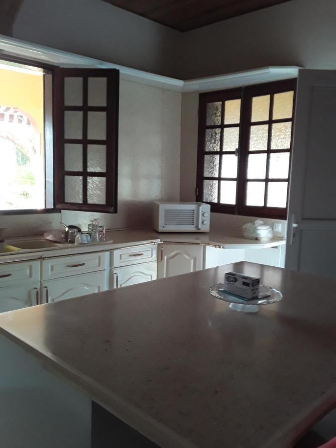 Villa Grandes Pieces Petit-Bourg Dış mekan fotoğraf